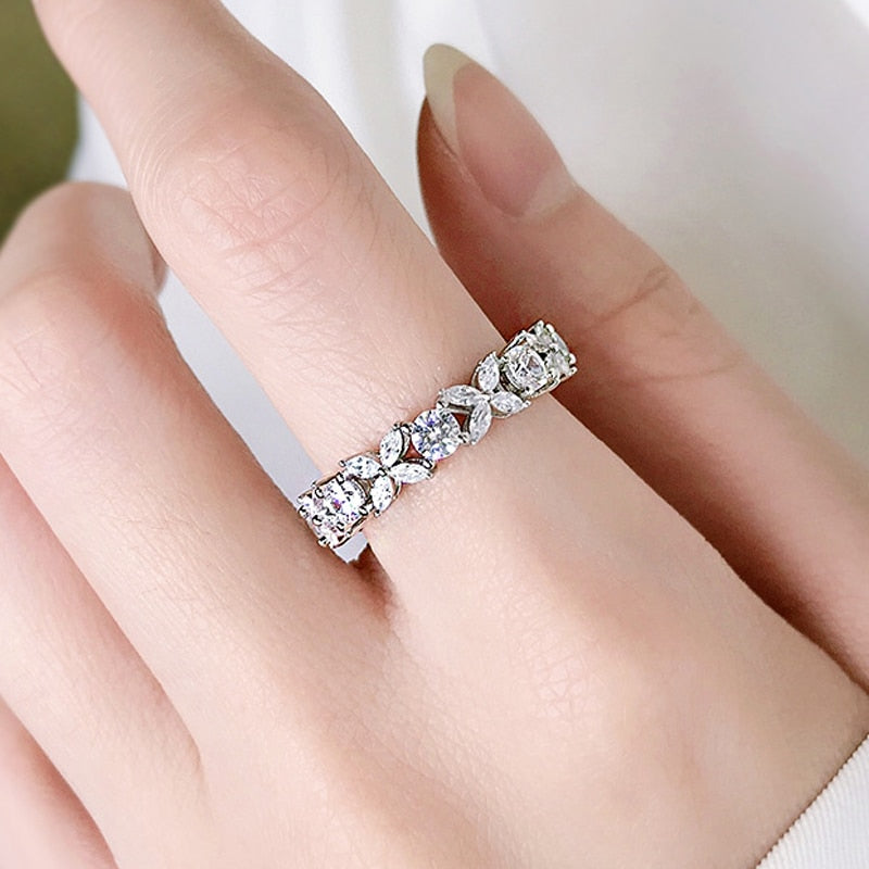 Sparkling Full High Carbon Dimond Zircon Flower Rings For Women